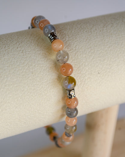 BRACCIALE LABRADORITE, PIETRA DEL SOLE E PEPITE IN ACCIAIO