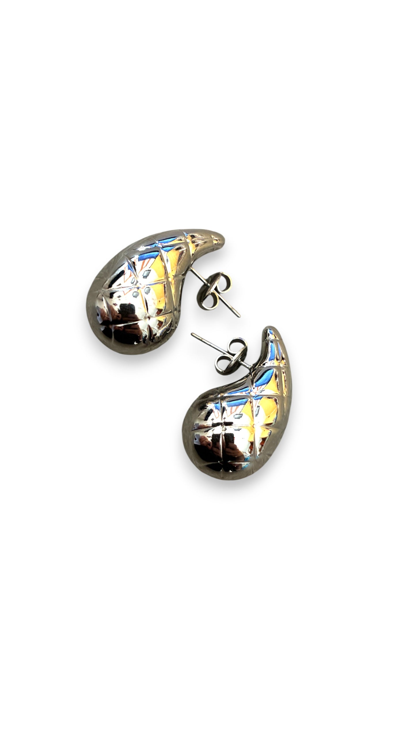 ORECCHINI GOCCIA QUADROTTO